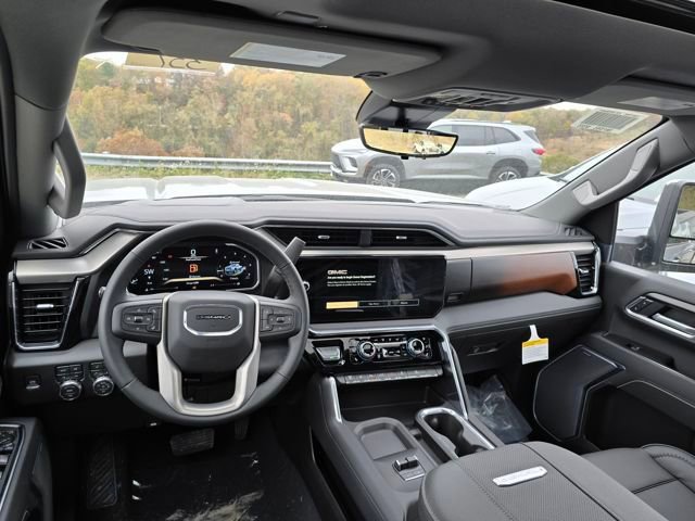 New 2026 GMC Sierra 2500 Denali w/ Denali Reserve Package image 6
