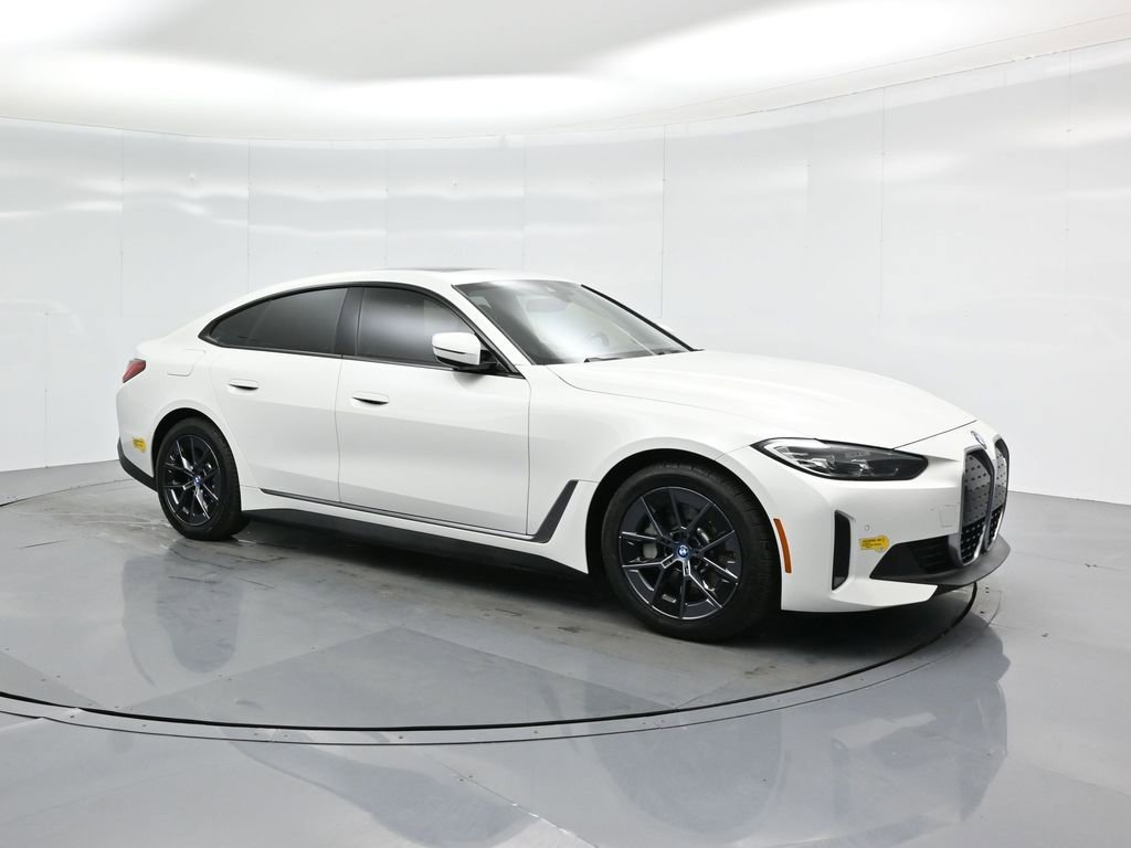 Used 2022 BMW i4 eDrive40 w/ Premium Package image 23