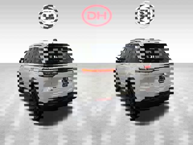 New 2025 Jeep Grand Cherokee Altitude image 9