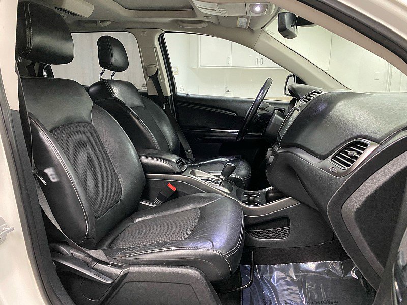 Used 2020 Dodge Journey Crossroad w/ Popular Equipment Group image 14