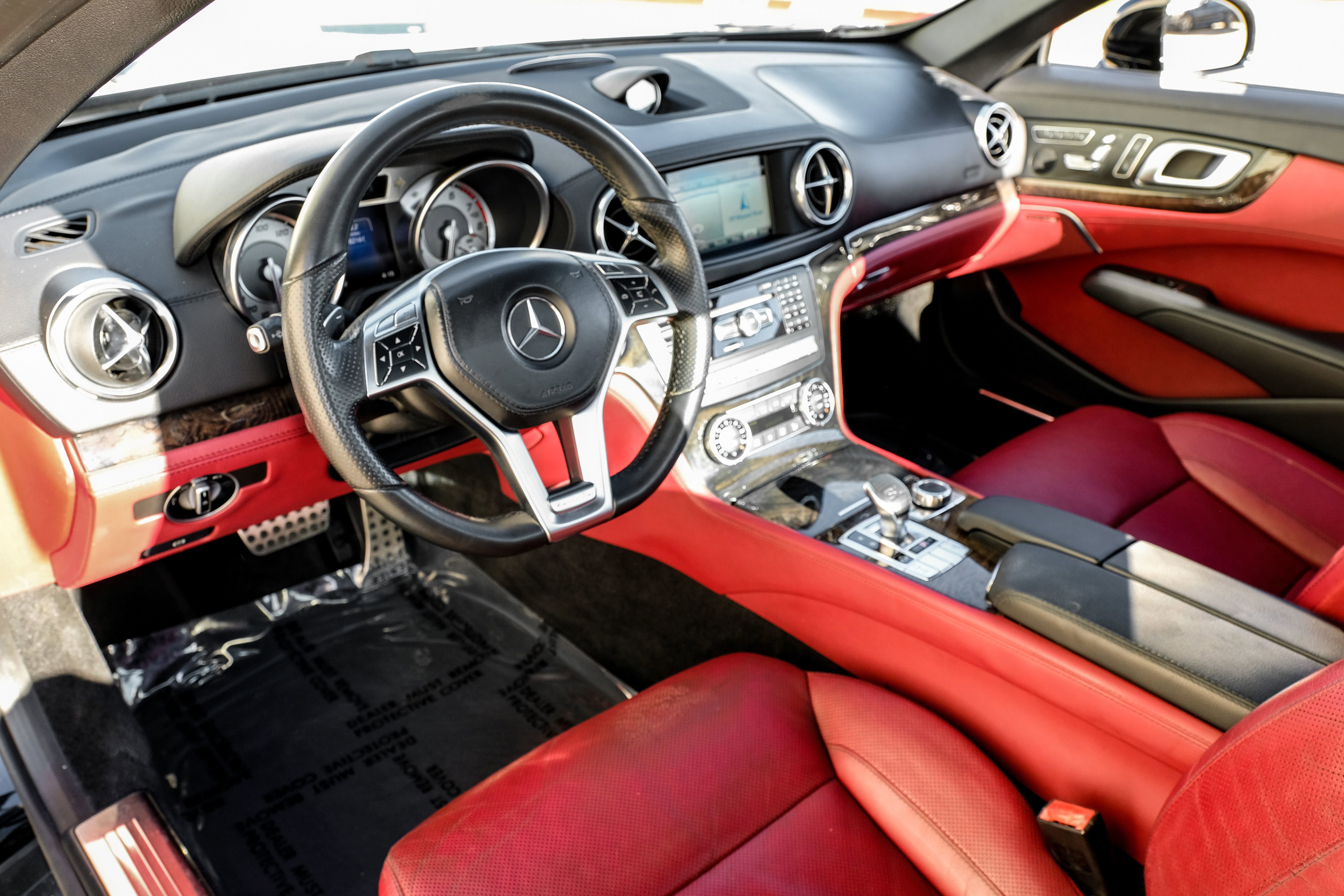Used 2016 Mercedes-Benz SL 400 w/ Premium I Package image 2