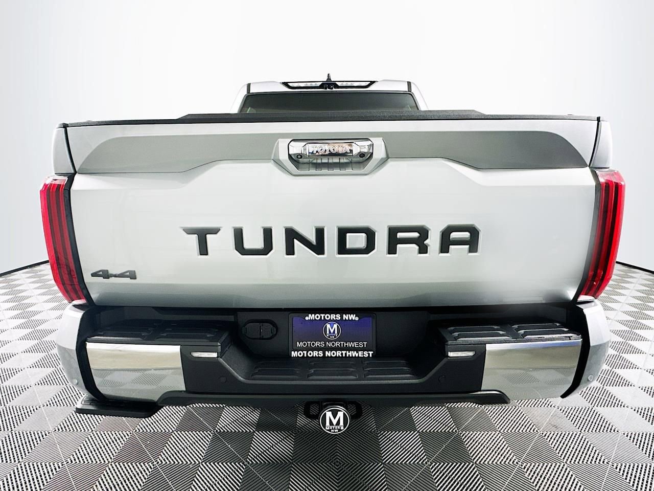 Used 2022 Toyota Tundra Limited image 12