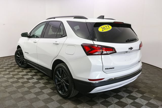 Used 2023 Chevrolet Equinox RS AWD/4WD image 7