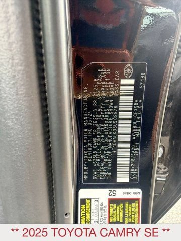 Used 2025 Toyota Camry SE FWD image 17