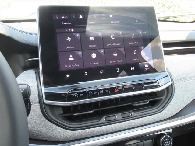 Used 2023 Jeep Compass Latitude image 25