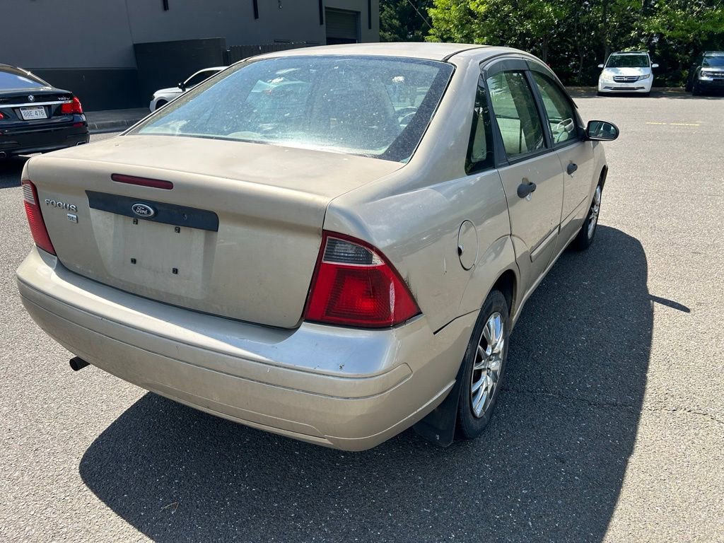 Used 2007 Ford Focus SE FWD image 5