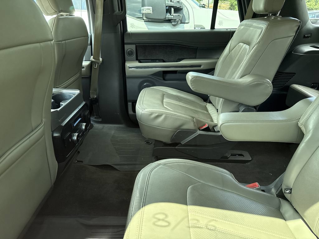 Used 2018 Ford Expedition Limited w/ Equipment Group 301A RWD image 13