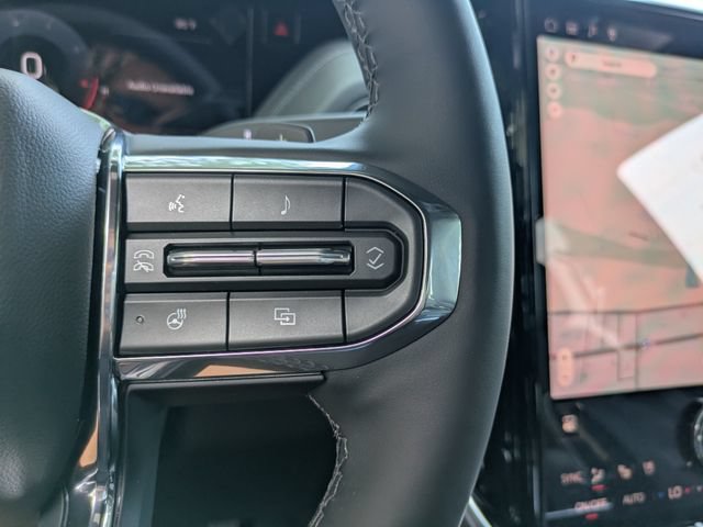 New 2026 GMC Yukon Denali w/ Denali Reserve Package RWD image 33