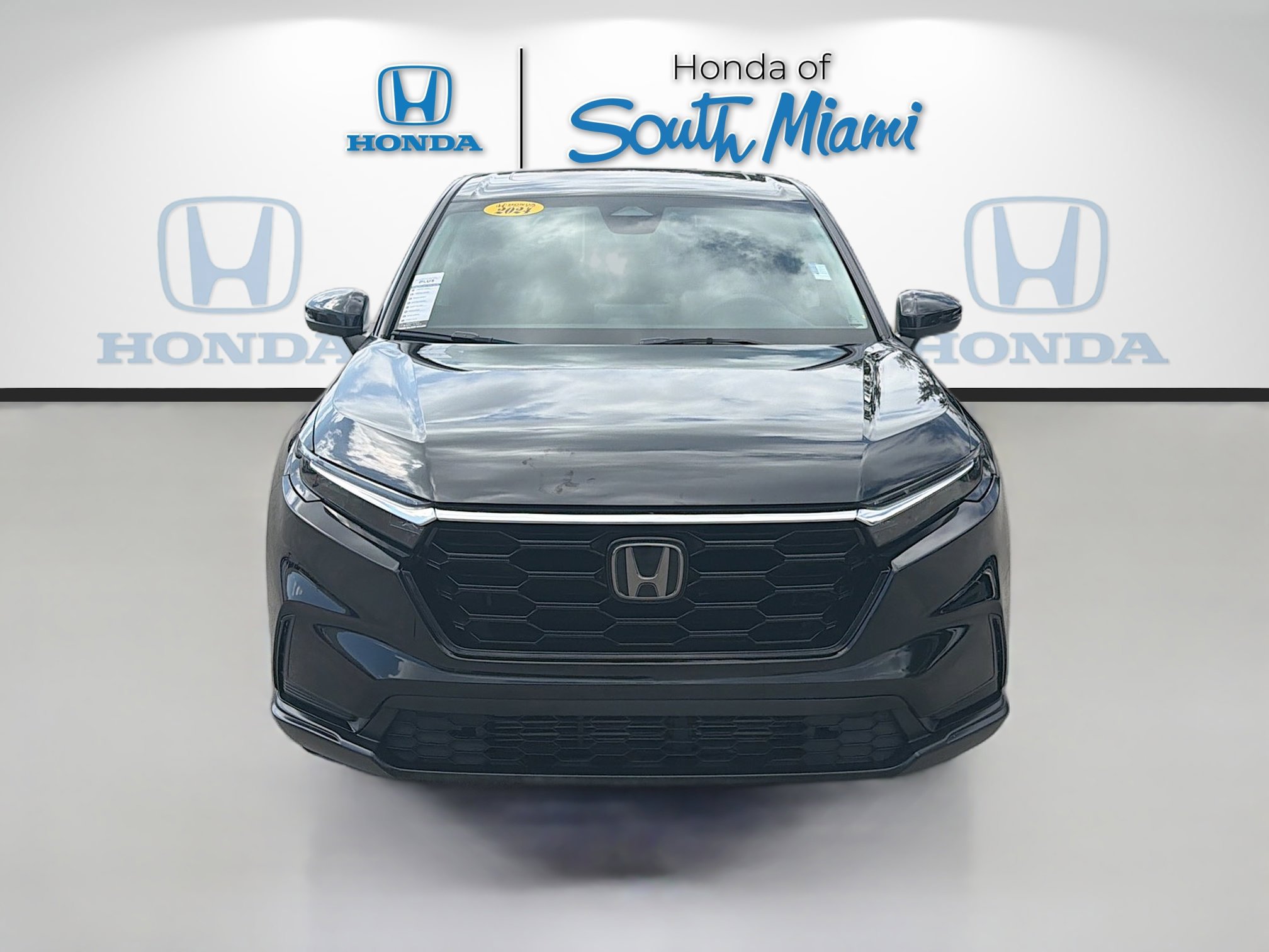 Used 2024 Honda CR-V EX image 2