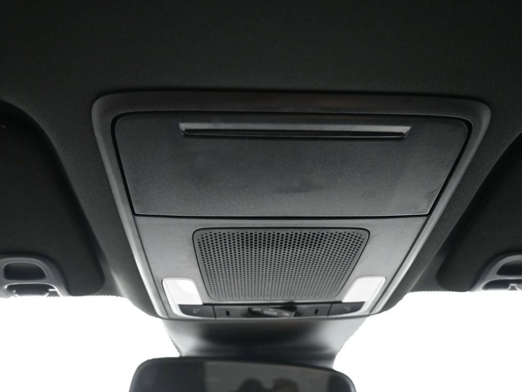 Certified 2023 Honda Pilot Sport image 17