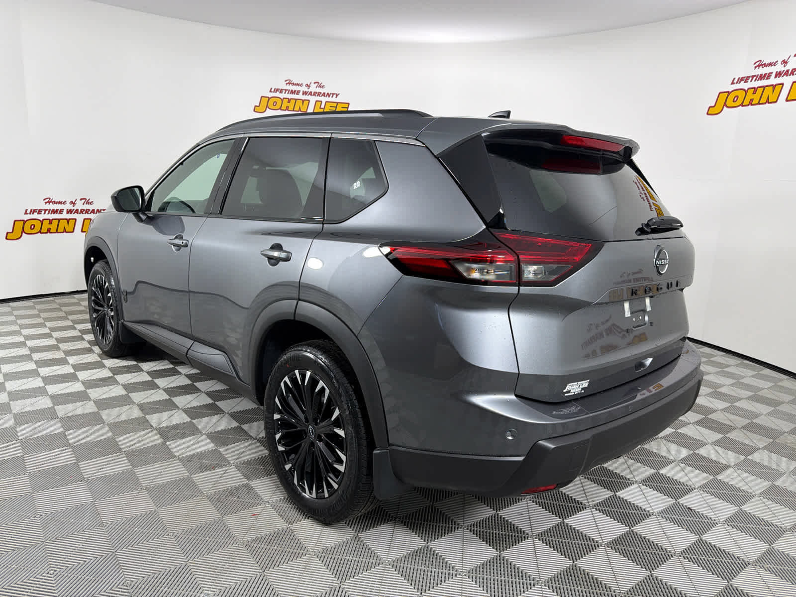 New 2026 Nissan Rogue Dark Armor image 3