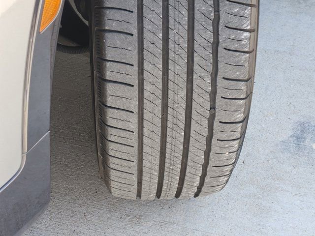 Used 2024 Chevrolet Blazer Premier w/ Driver Confidence II Package image 18