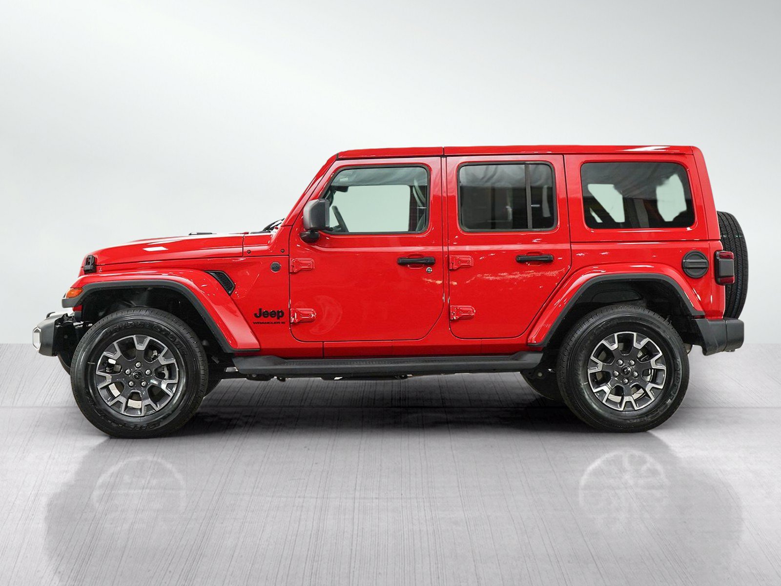 Used 2026 Jeep Wrangler Unlimited Sahara AWD/4WD image 2