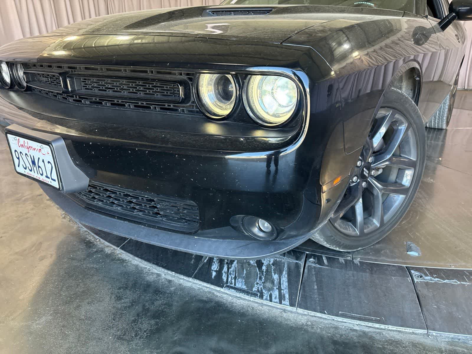 Used 2019 Dodge Challenger SXT w/ Blacktop Package RWD image 9