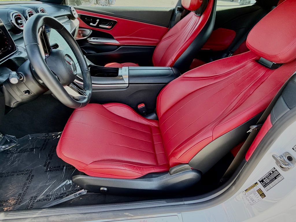 Used 2024 Mercedes-Benz CLE 300 4MATIC Coupe image 19