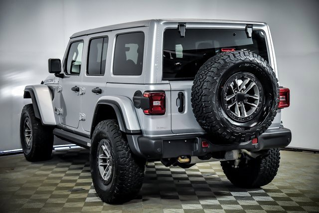 Used 2024 Jeep Wrangler Unlimited Rubicon 392 image 5
