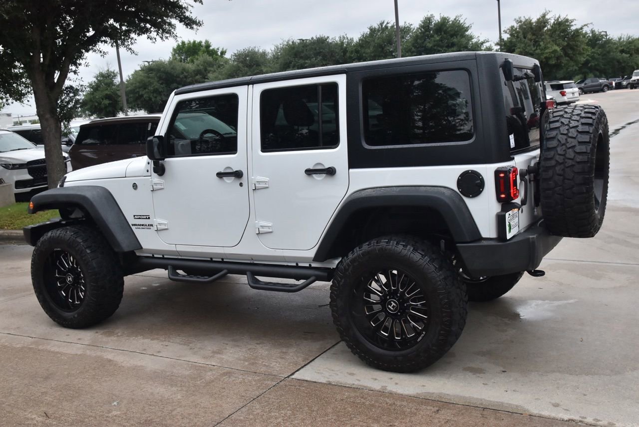 Used 2016 Jeep Wrangler Unlimited Sport w/ Quick Order Package 24S AWD/4WD image 11