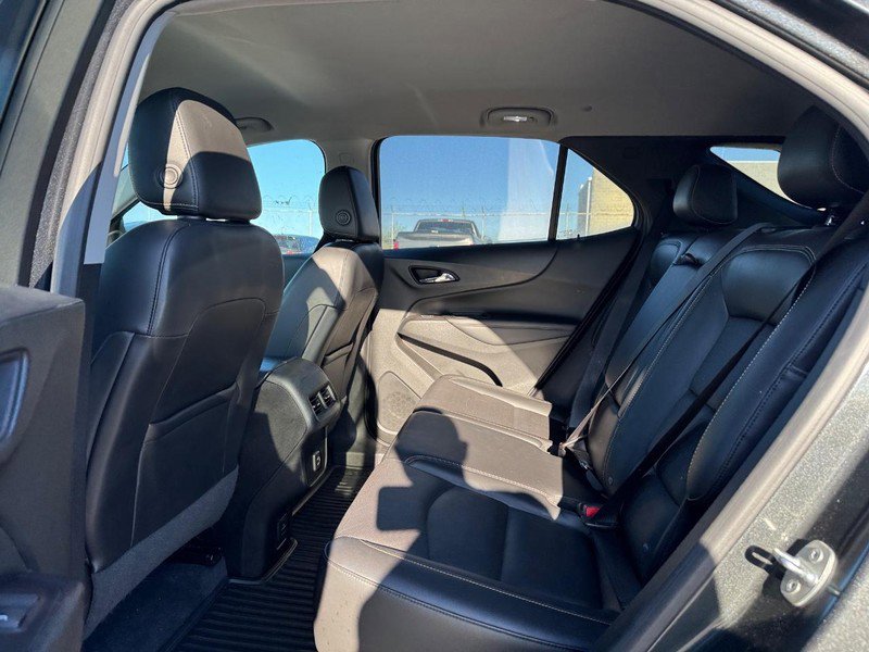 Used 2021 Chevrolet Equinox Premier FWD image 12