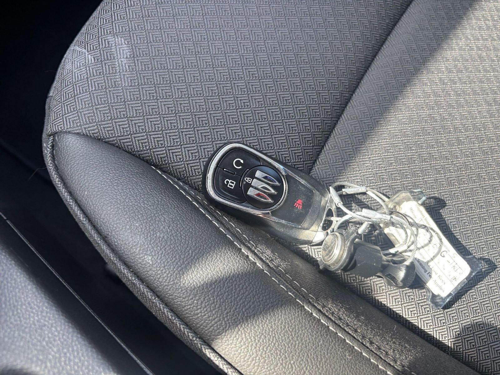 Used 2025 Buick Encore GX Preferred image 23