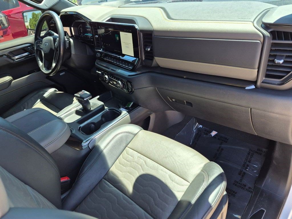 Certified 2023 Chevrolet Silverado 1500 ZR2 w/ Technology Package AWD/4WD image 31