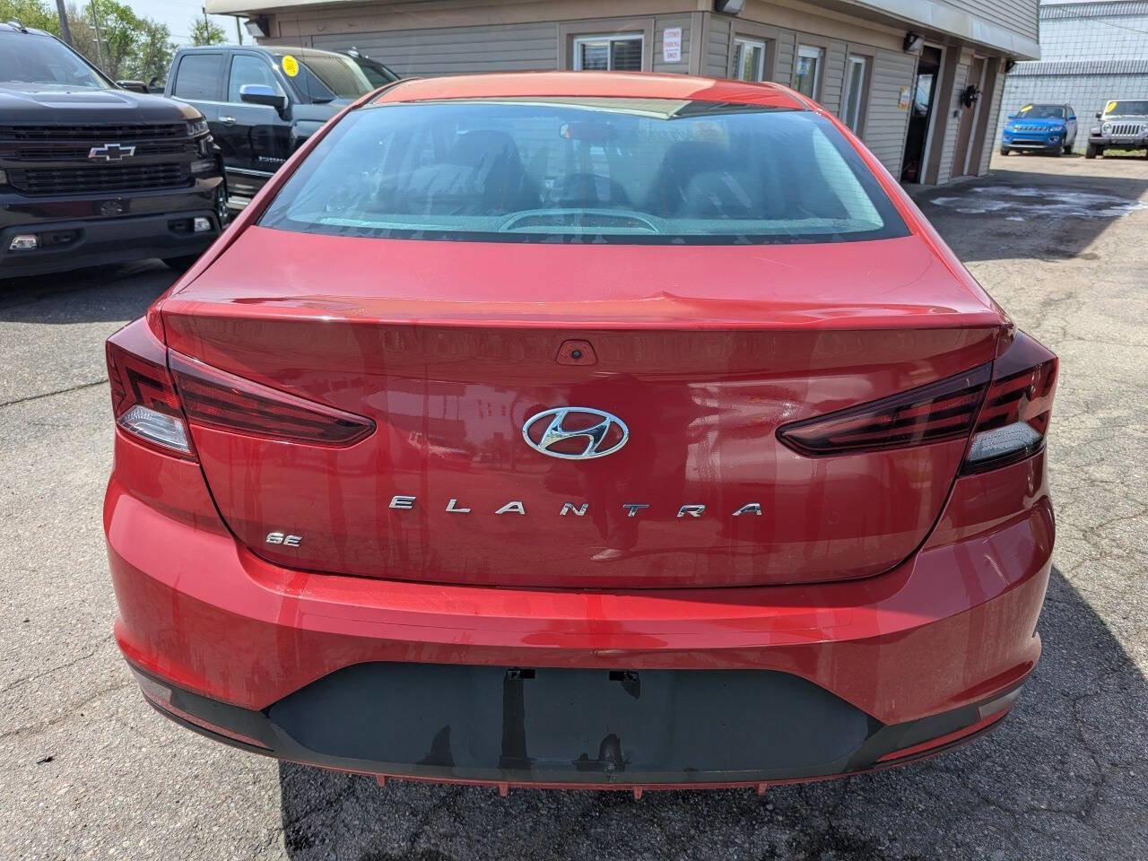 Used 2019 Hyundai Elantra SE FWD image 6