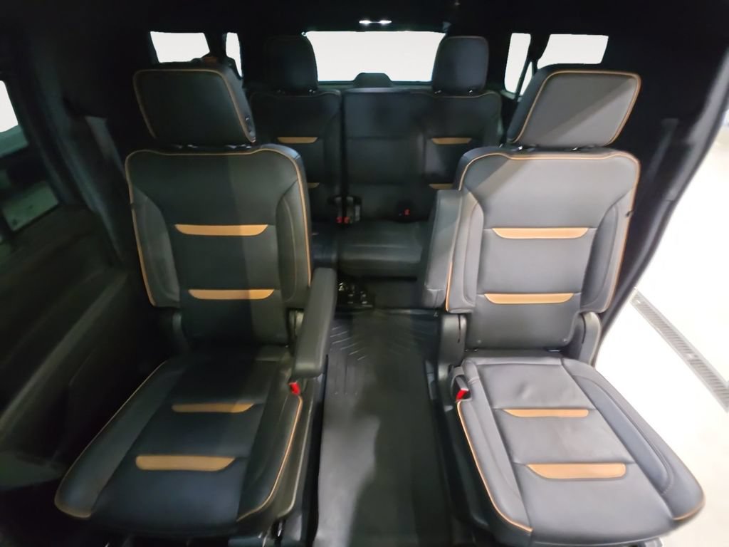 Certified 2023 GMC Yukon XL AT4 w/ AT4 Premium Plus Package AWD/4WD image 13