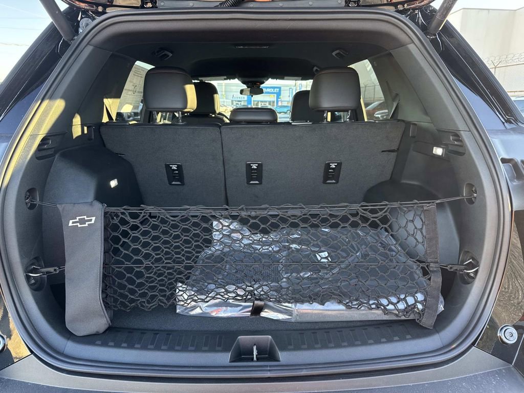 New 2026 Chevrolet Equinox RS w/ Convenience Package III image 8