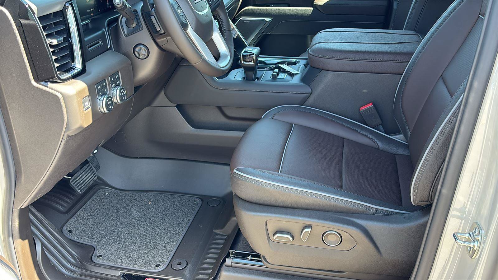 New 2026 GMC Sierra 1500 Denali AWD/4WD image 15