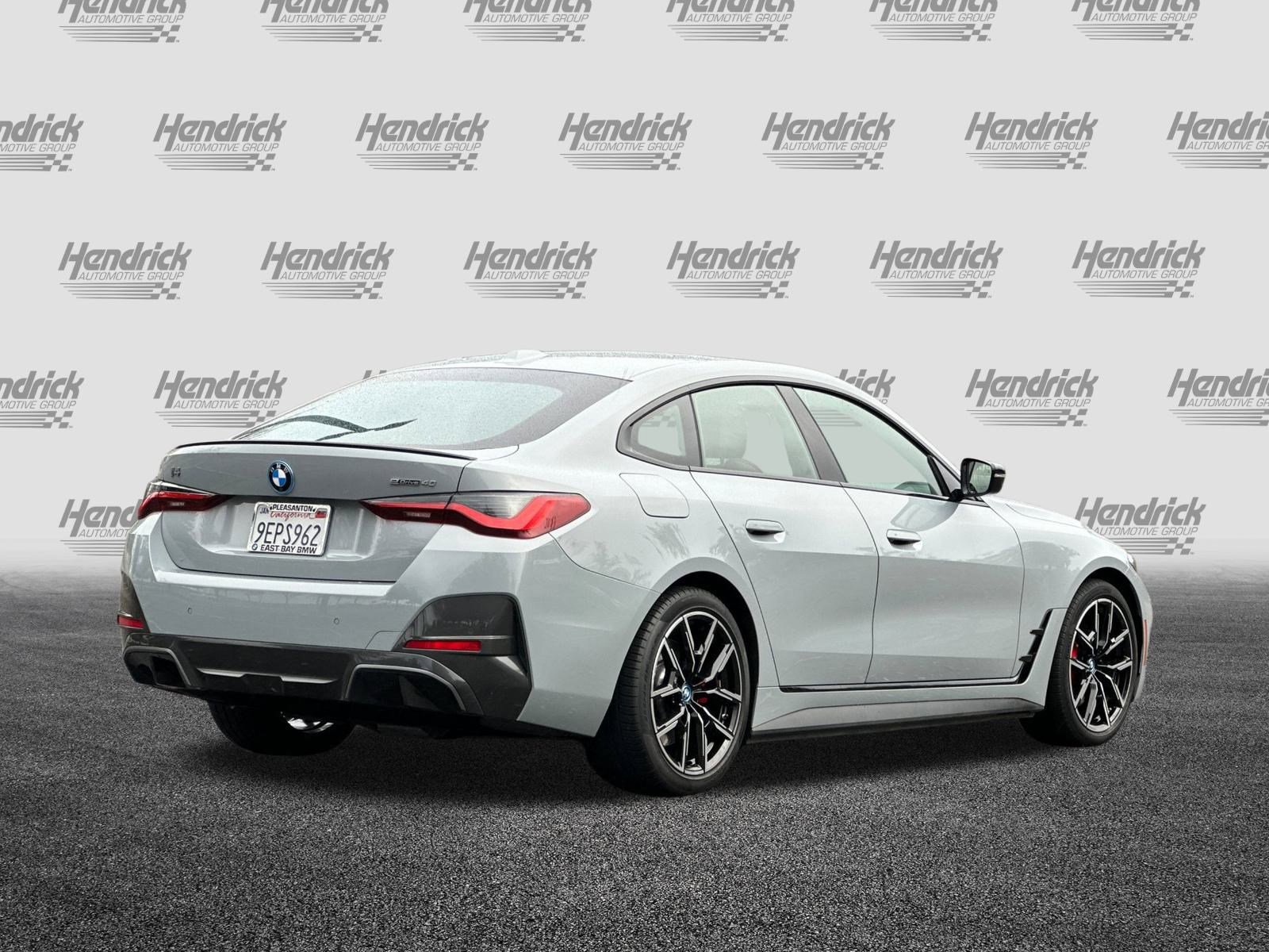 Used 2023 BMW i4 eDrive40 w/ M Sport Package image 5