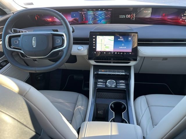 Used 2026 Lincoln Nautilus Premier image 25