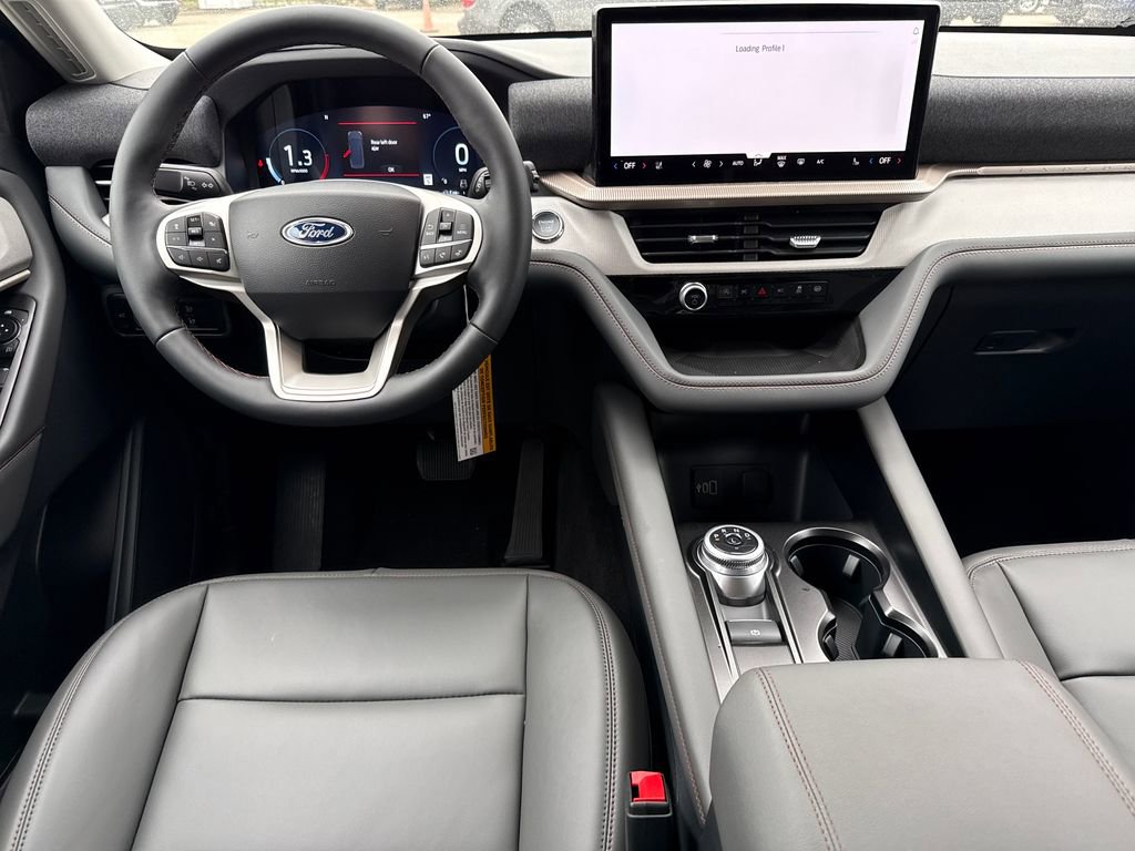New 2026 Ford Explorer Active image 5