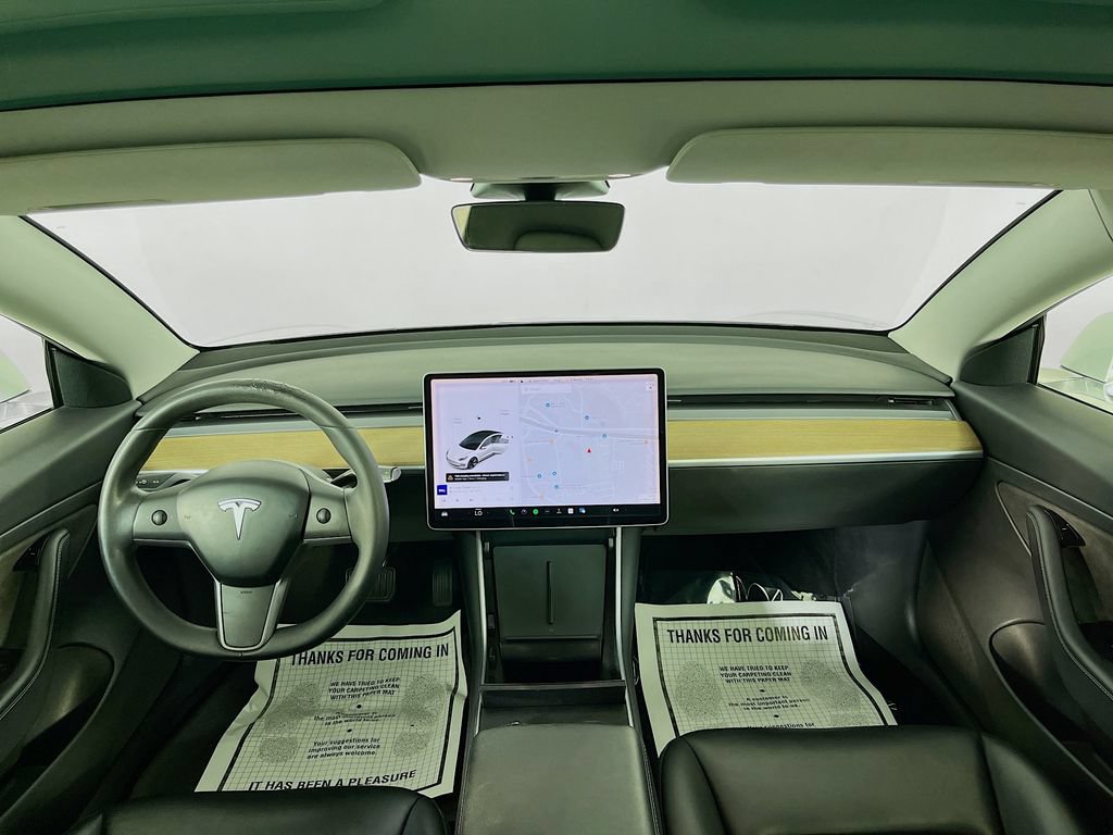 Used 2020 Tesla Model 3 Standard Range RWD image 12