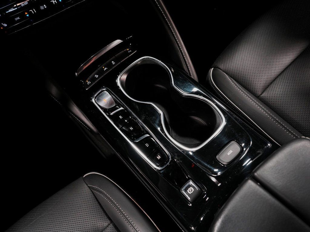 Used 2023 Buick Envision Essence image 28