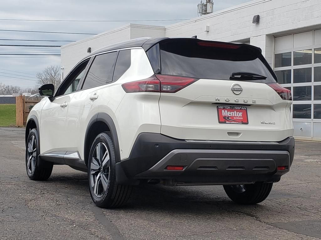 Certified 2023 Nissan Rogue SL w/ SL Premium Package image 5