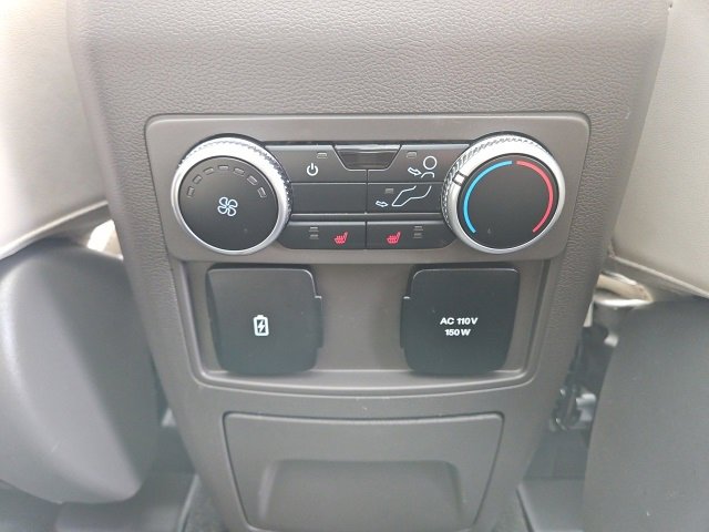 Used 2023 Ford Explorer Platinum w/ Technology Package image 14