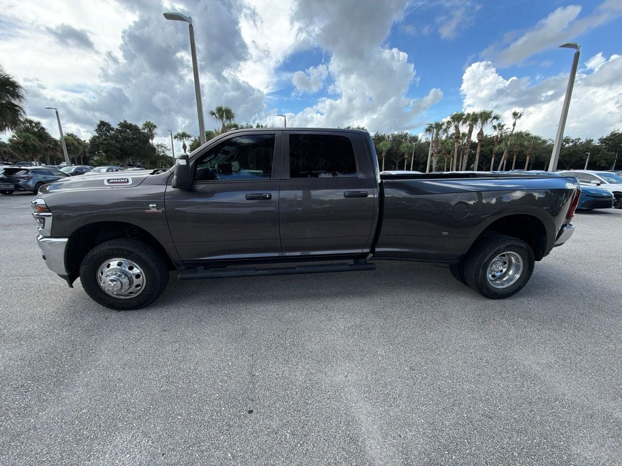 Used 2025 RAM 3500 Tradesman AWD/4WD image 2