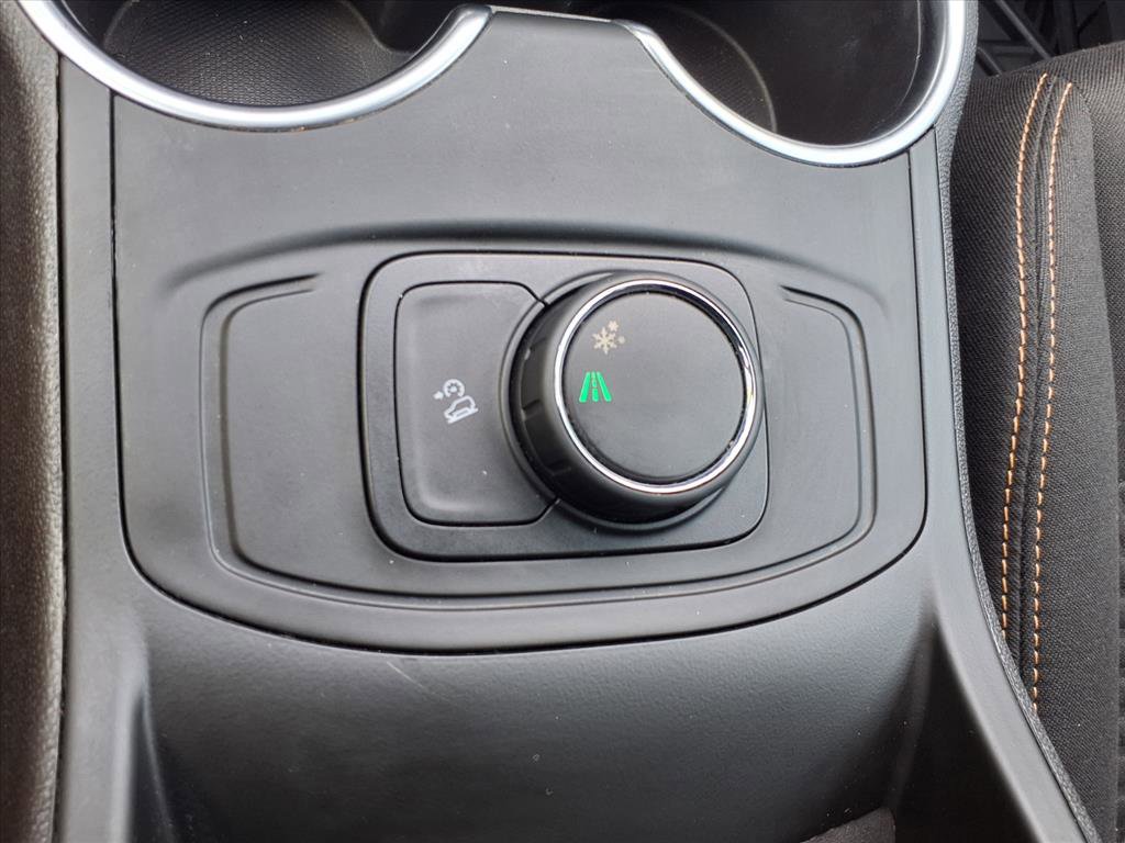 Used 2018 GMC Terrain SLE image 20