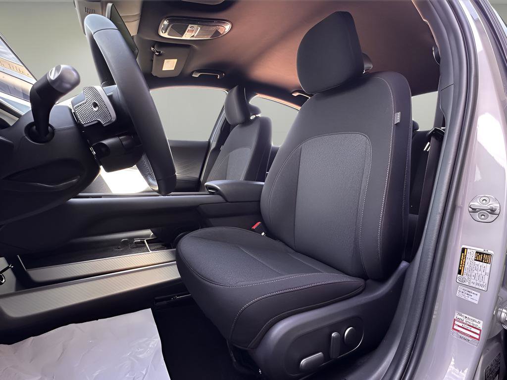 Used 2025 Hyundai Ioniq 6 SE image 9