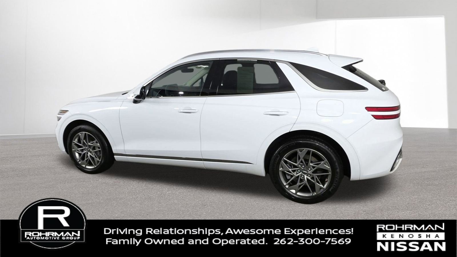 Used 2025 Genesis GV70 2.5T image 6