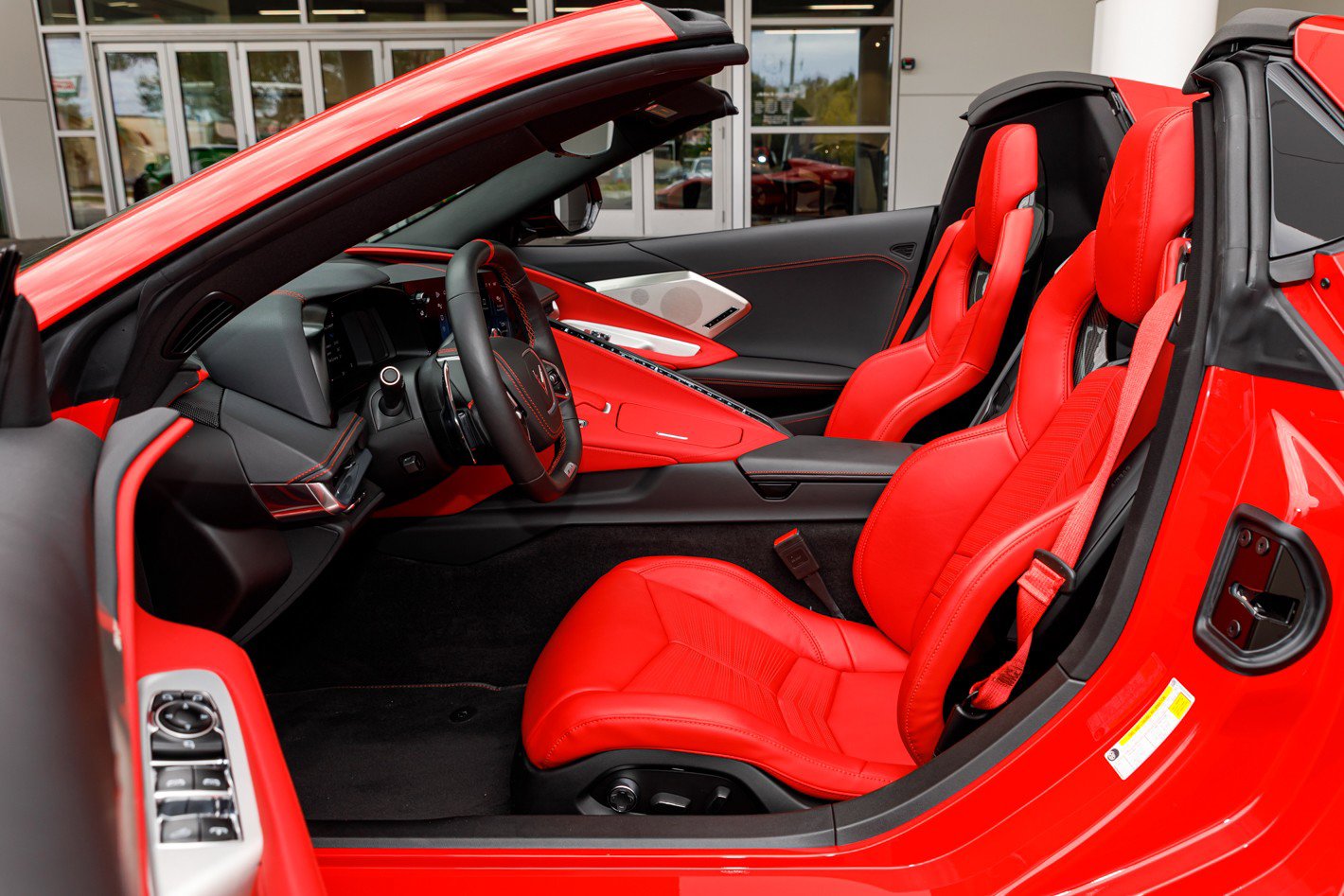 Used 2025 Chevrolet Corvette Z06 image 28