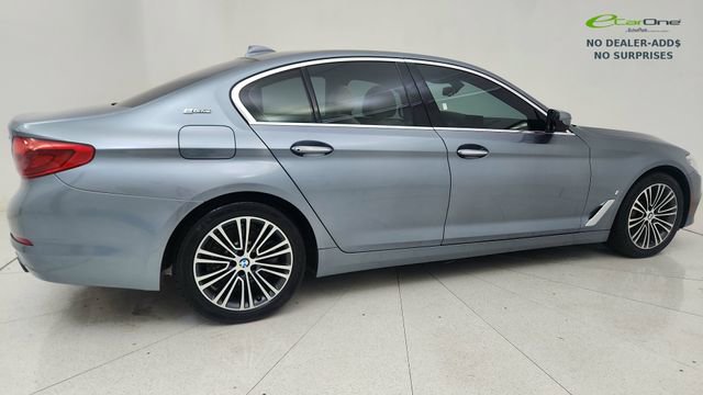 Used 2018 BMW 530e w/ Premium Package 2 RWD image 6