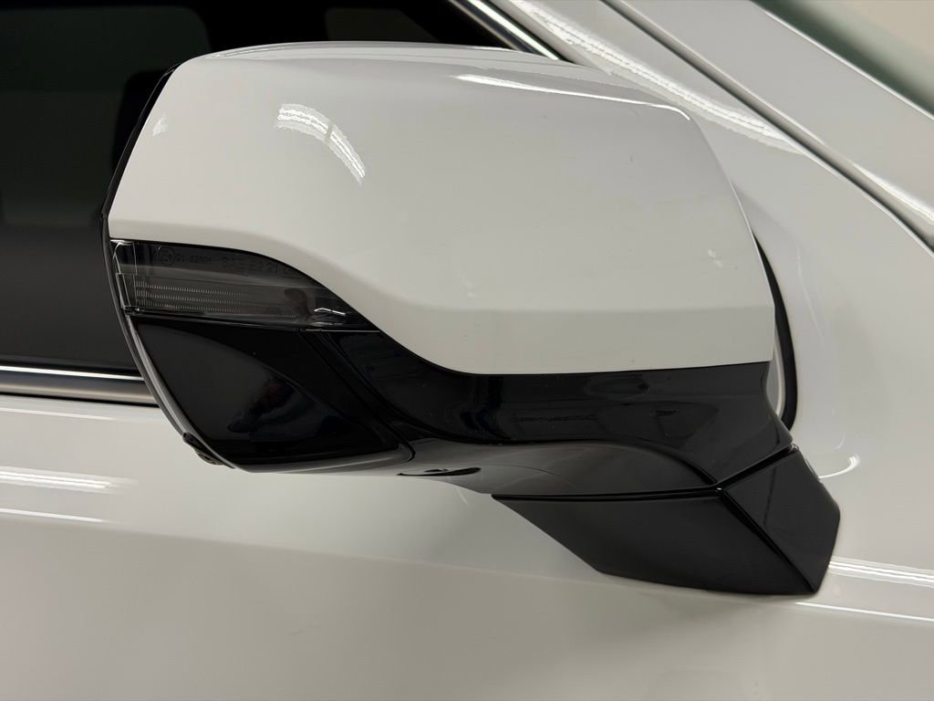 Certified 2023 GMC Yukon Denali image 19