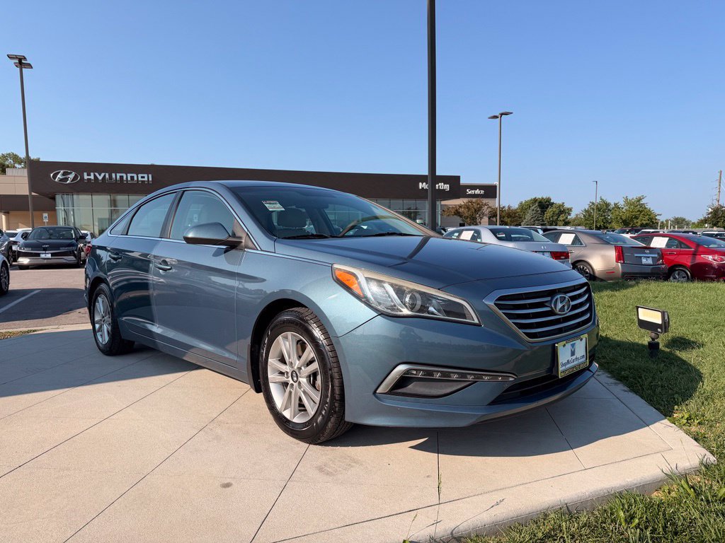 Used 2015 Hyundai Sonata SE FWD image 11