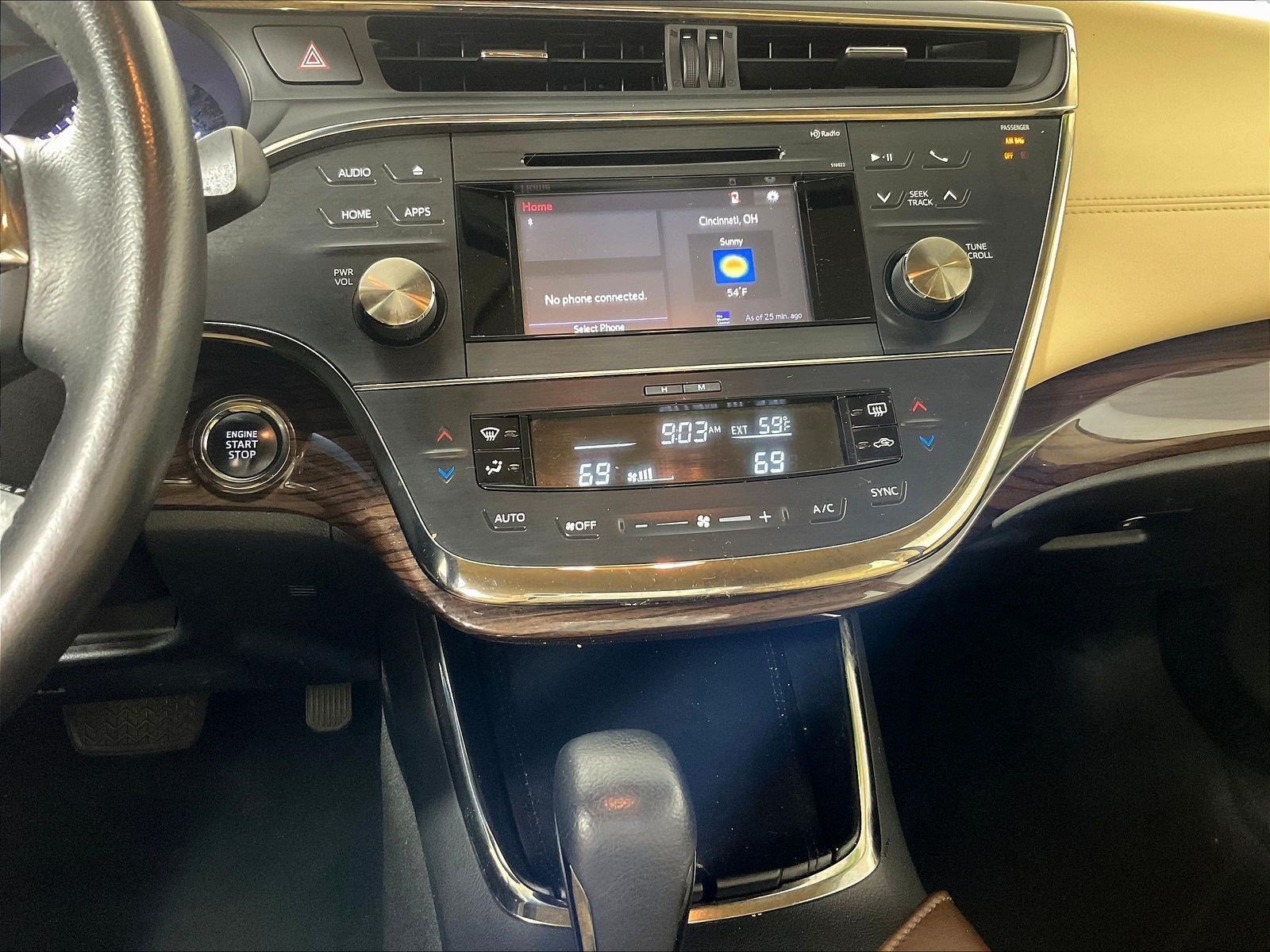 Used 2015 Toyota Avalon XLE FWD image 9