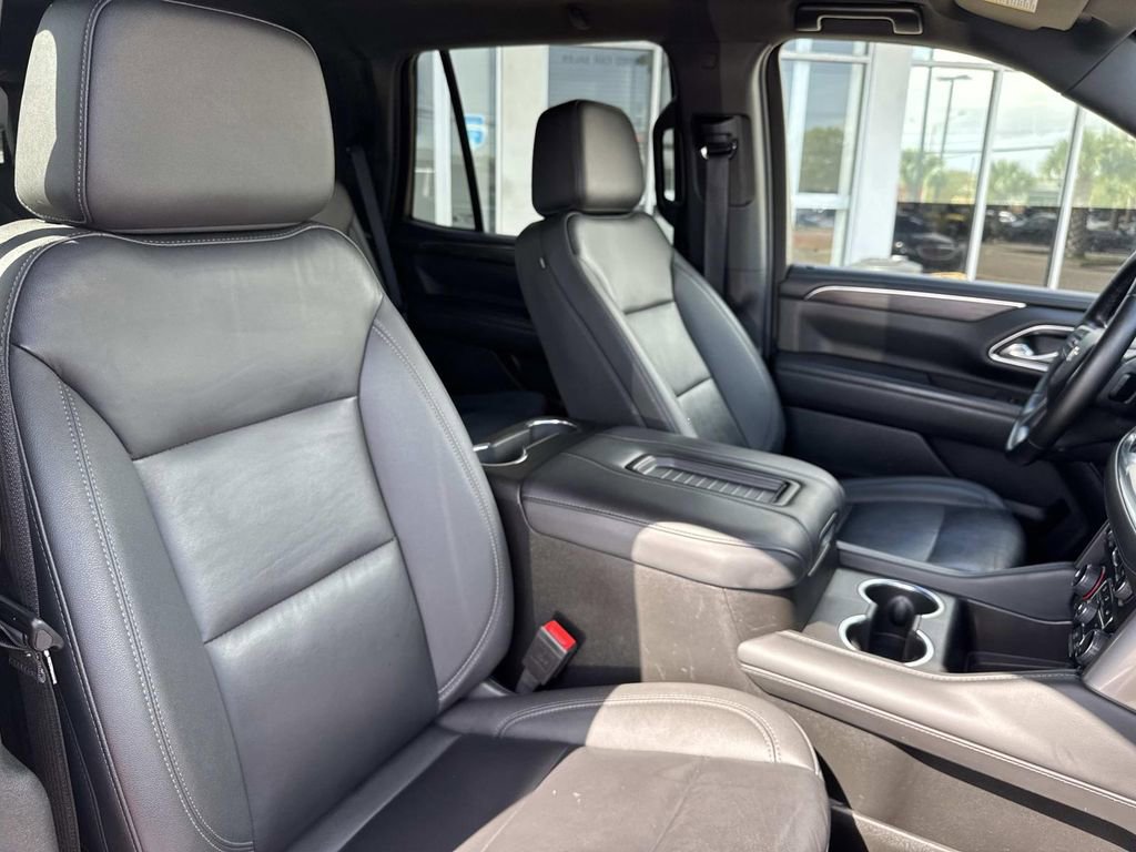 Used 2024 Chevrolet Tahoe LT RWD image 11