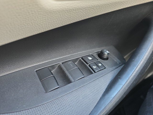 Used 2023 Toyota Corolla LE FWD image 19