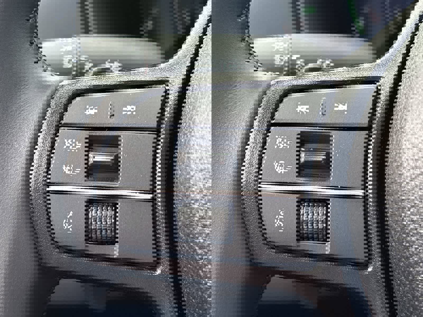 Certified 2025 Honda Accord EX-L image 32