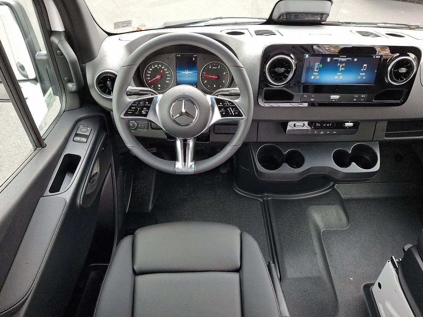 New 2026 Mercedes-Benz Sprinter 3500 image 10