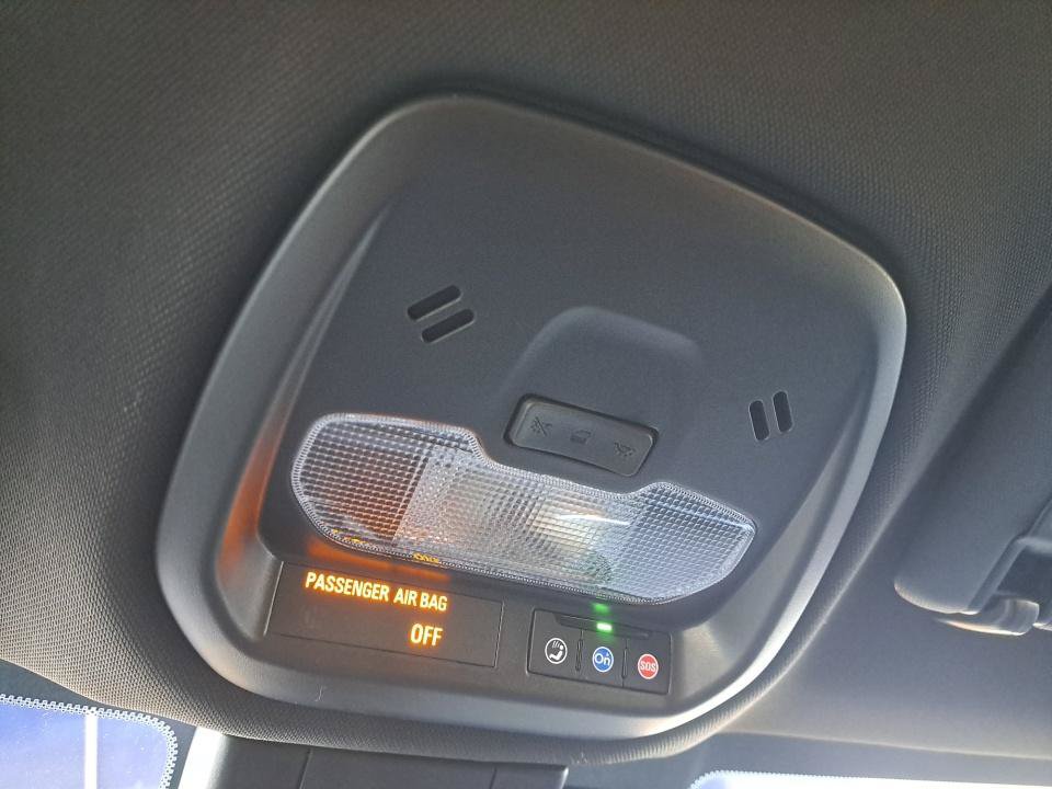 Used 2026 Buick Envista Preferred FWD image 33