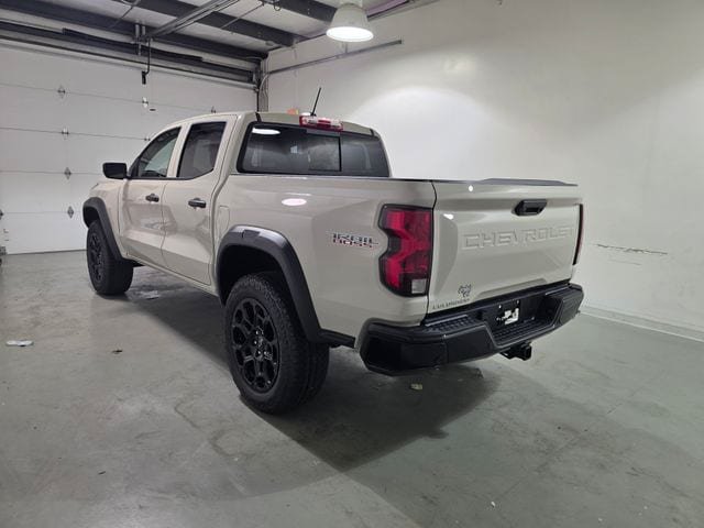 New 2026 Chevrolet Colorado Trail Boss w/ LPO, Tailgate Decal Package AWD/4WD image 5
